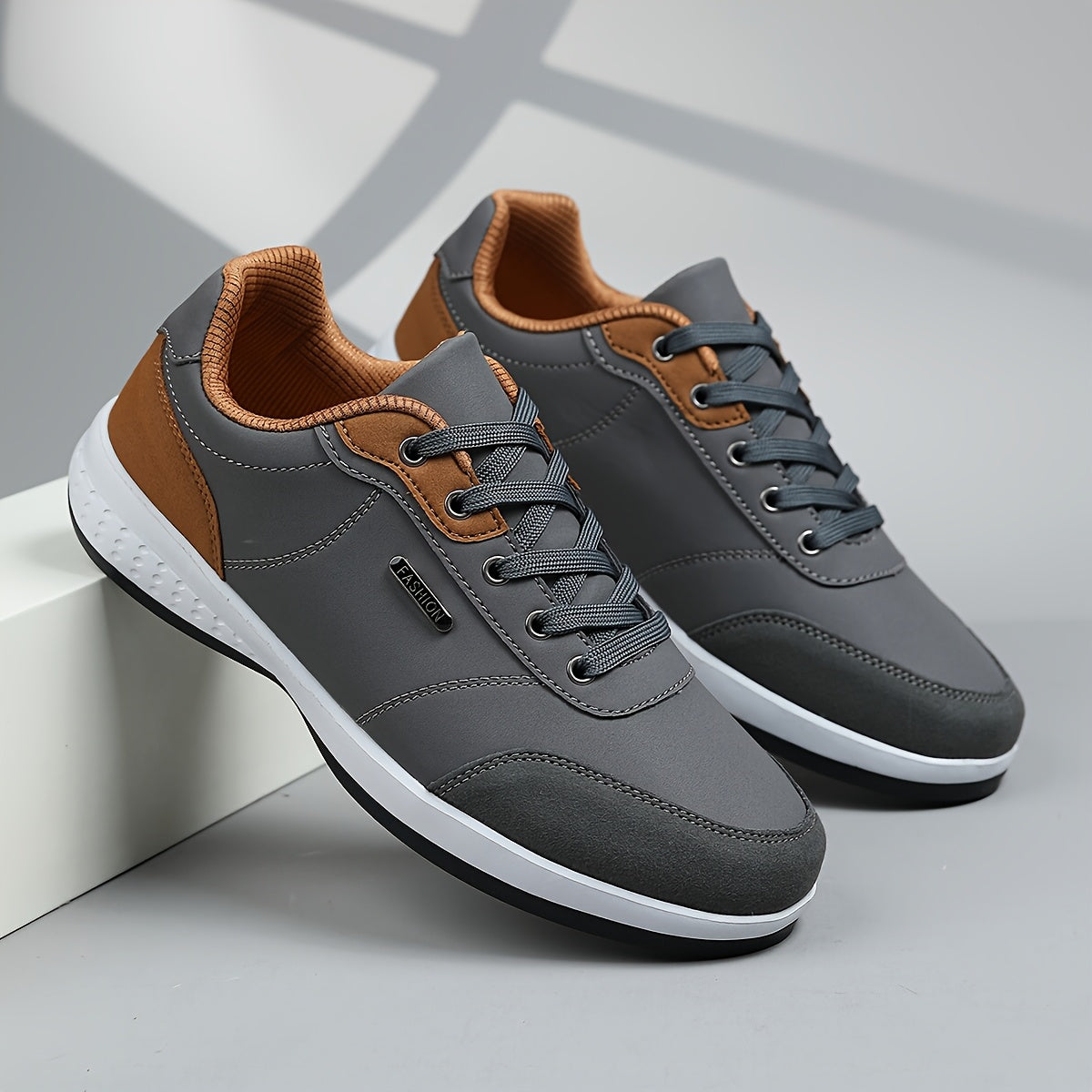 Men's Contrast Lace-Up Trainers