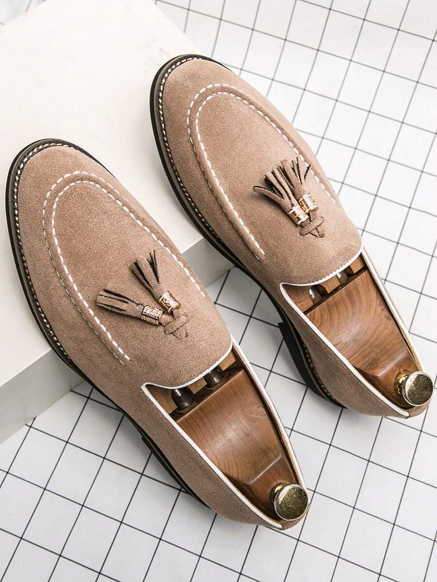Men's Stitched Tassel Loafers